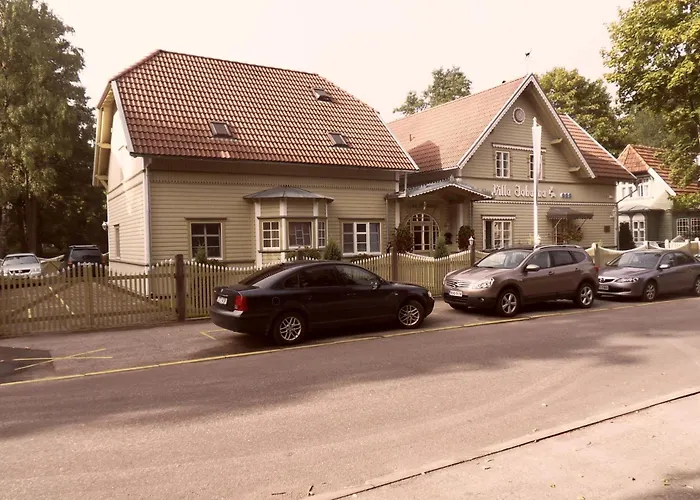 Villa Johanna Guesthouse
